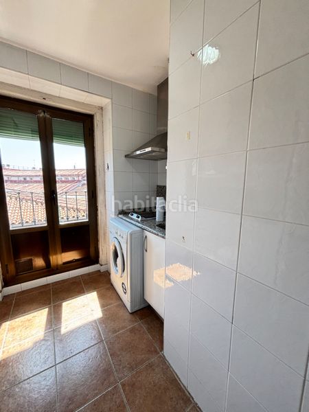 Foto 54a078a6-b7e5-4e11-8bee-447f140403b5. Rent flat in Embajadores-Lavapiés Madrid