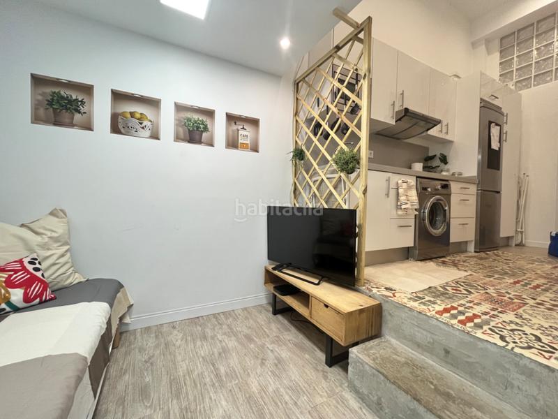 Foto 5cf952ab-d442-4ca1-b1b3-f5ec56685c11. Alquiler piso hermoso piso céntrico amueblado en Embajadores-Lavapiés Madrid