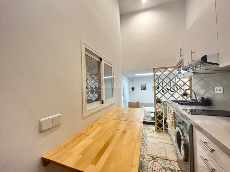 Foto bafcb251-aaa3-4842-a4e1-6859722e3f55. Alquiler piso hermoso piso céntrico amueblado en Embajadores-Lavapiés Madrid