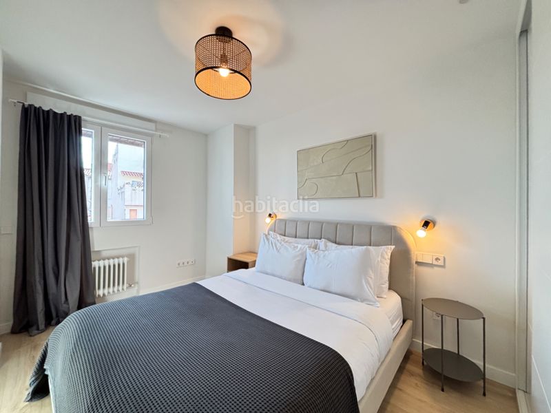 Foto 463eedf2-6326-4ed8-b737-3019b6db4786. Rent flat in calle de narváez 35 in Ibiza Madrid