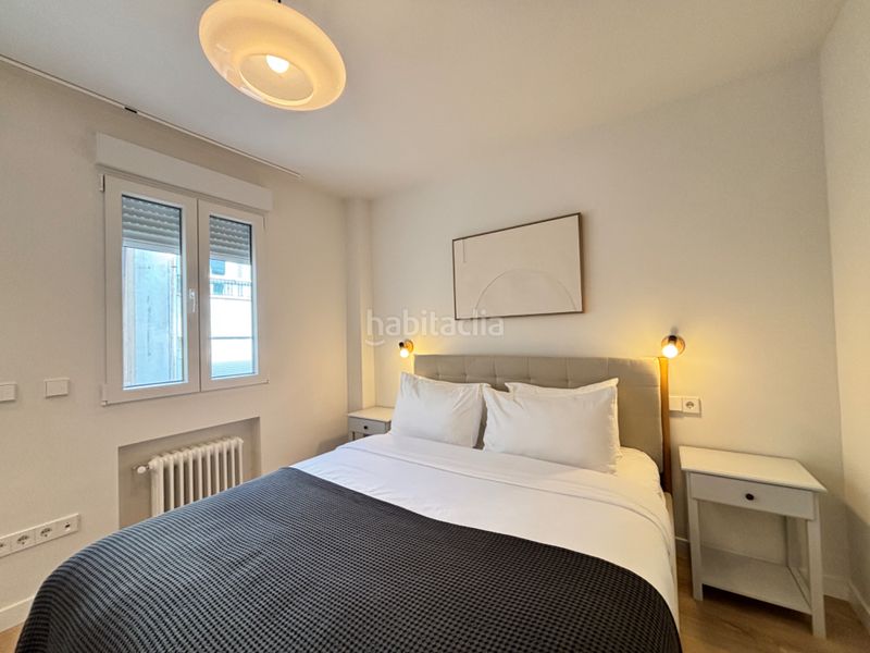 Foto ccea8971-0dd7-4757-b9c5-319b361a5563. Rent flat in calle de narváez 35 in Ibiza Madrid