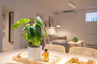 Lloguer Pis  Calle julio calvo. Piso exterior reformado en alquiler