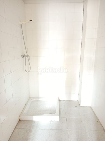 Foto 7a58bfce-6c31-4a64-944d-1f9c905d8fc2. Local comercial a Yuncler