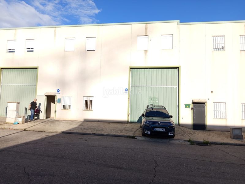 Foto 7f623044-219d-49d2-a095-72eb694b531c. Local comercial a Yuncler