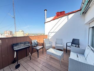 Affitto Appartamento  Avenida de la reina victoria. Ático dúplex amueblado con terraza