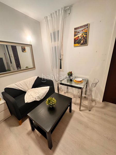 Foto 3465d894-1043-44a4-a95e-f6df12e381bc. Location studio avec chauffage dans Numancia Madrid