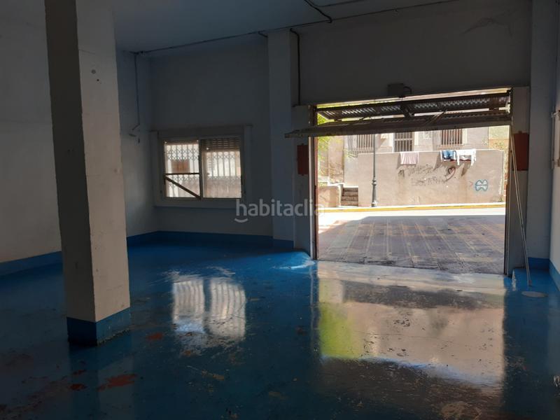 Foto 575315a7-0b59-4586-adb1-e6eaf9f0a608. Local comercial en calle portichuelo 23 local comercial ( alicante ), superficie 95 metros construidos, aseo, instalaciones de alumbrado y agua. en Cox