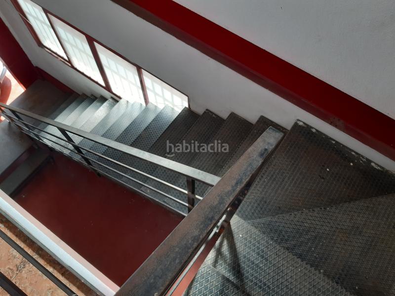 Foto 084266c0-8bb5-4fa1-9cf7-4509a50fa2de. Bâtiment à usage industriel dans carrer rei jaume ii de valència 14 dans Petrer