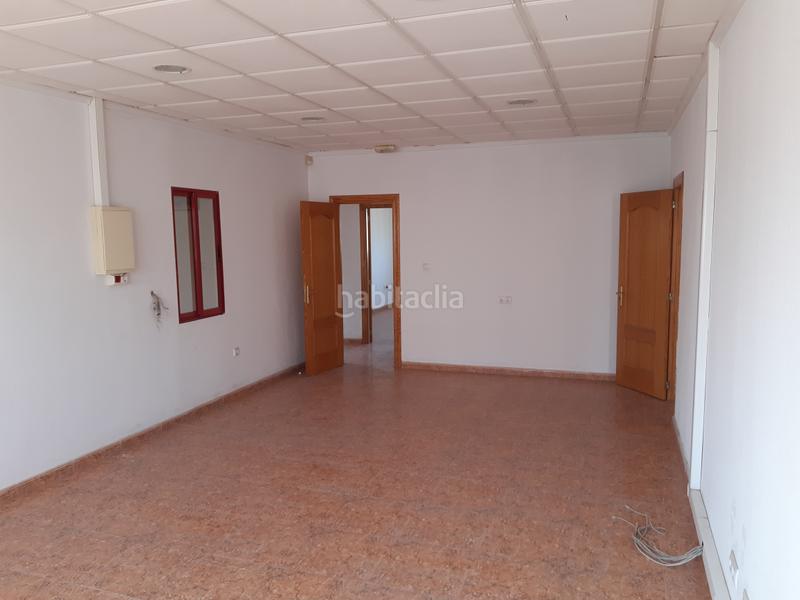 Foto 21162bf8-175f-4c5d-aac8-2a289a8c4011. Bâtiment à usage industriel dans carrer rei jaume ii de valència 14 dans Petrer