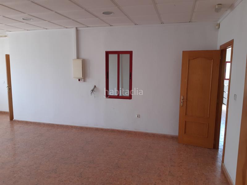 Foto 25963c6f-2958-428c-a4c5-55bc0b13eaeb. Bâtiment à usage industriel dans carrer rei jaume ii de valència 14 dans Petrer