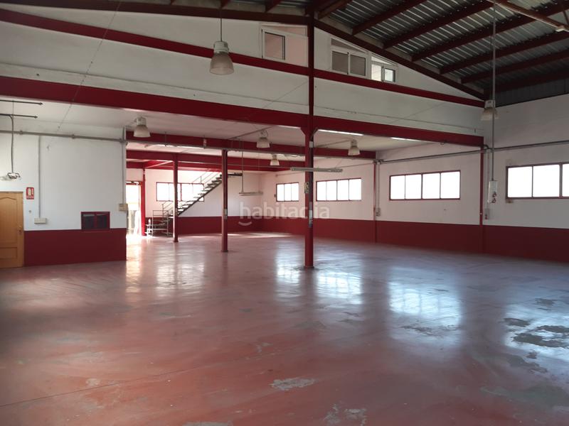 Foto 465be302-8642-49cd-abff-3fc0f73d11e1. Bâtiment à usage industriel dans carrer rei jaume ii de valència 14 dans Petrer