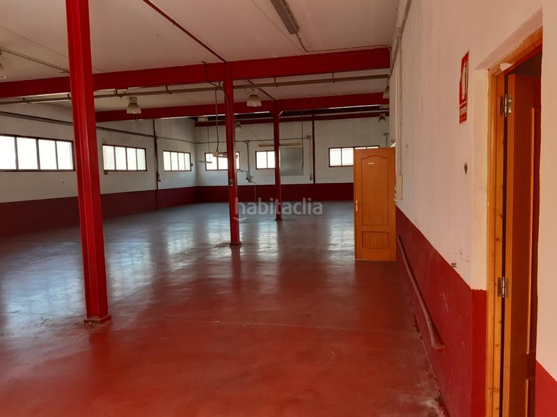 Foto 5768f2bd-2fa0-4a5f-b622-0c7eb8835715. Bâtiment à usage industriel dans carrer rei jaume ii de valència 14 dans Petrer