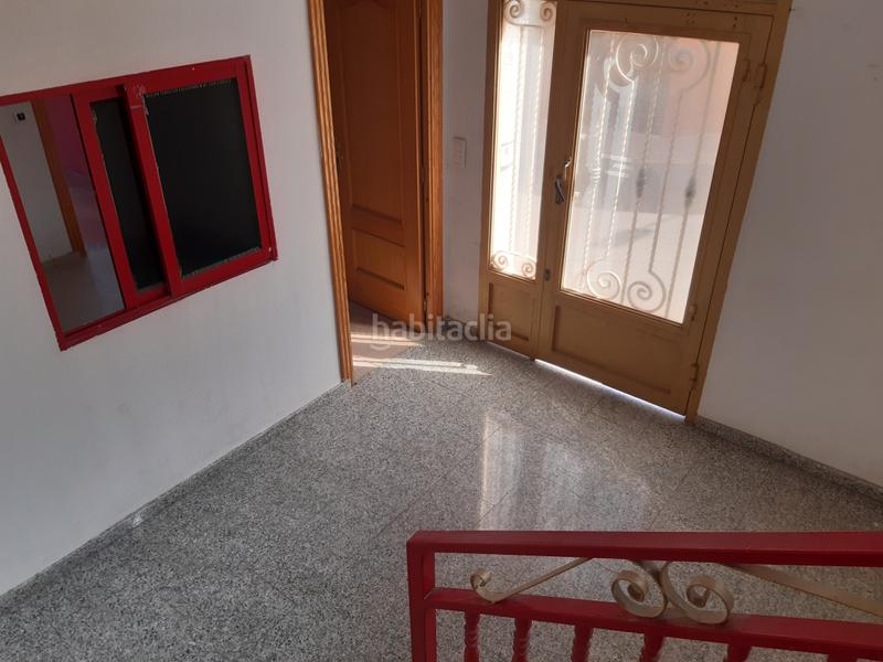 Foto b34b2ccb-cc8b-4d7b-8321-f4f491f1d07e. Bâtiment à usage industriel dans carrer rei jaume ii de valència 14 dans Petrer