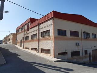 Nau industrial a Carrer rei jaume ii de valència 14. Nave industrial de 650 metros ubicada en poligono industrial en