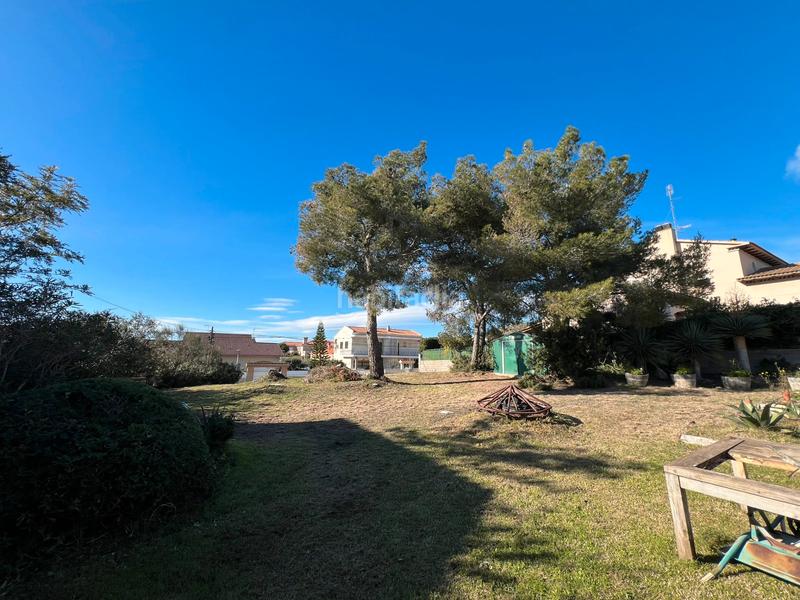 Foto 0f7b51df-2c2a-494d-83f2-1c31c65cf00a. Terreno residencial quieres hacerte tu casa? en Els Masos - Els Garrofers Coma-ruga