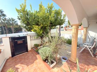 Casa pareada en Els Masos - Els Garrofers
