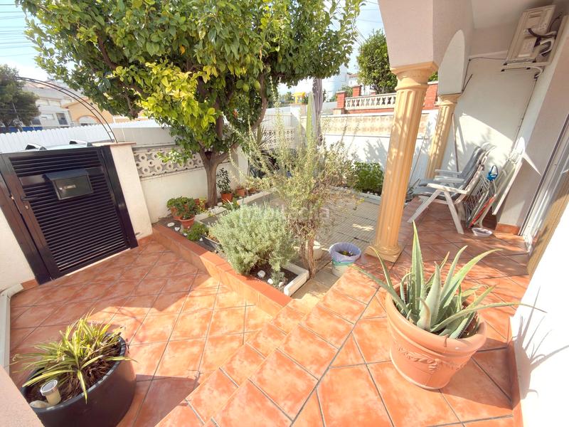 Foto 0b64eed3-75e9-46d1-a10b-4d28fe90f9bf. Towny house with fireplace heating parking in Els Masos - Els Garrofers Coma-ruga