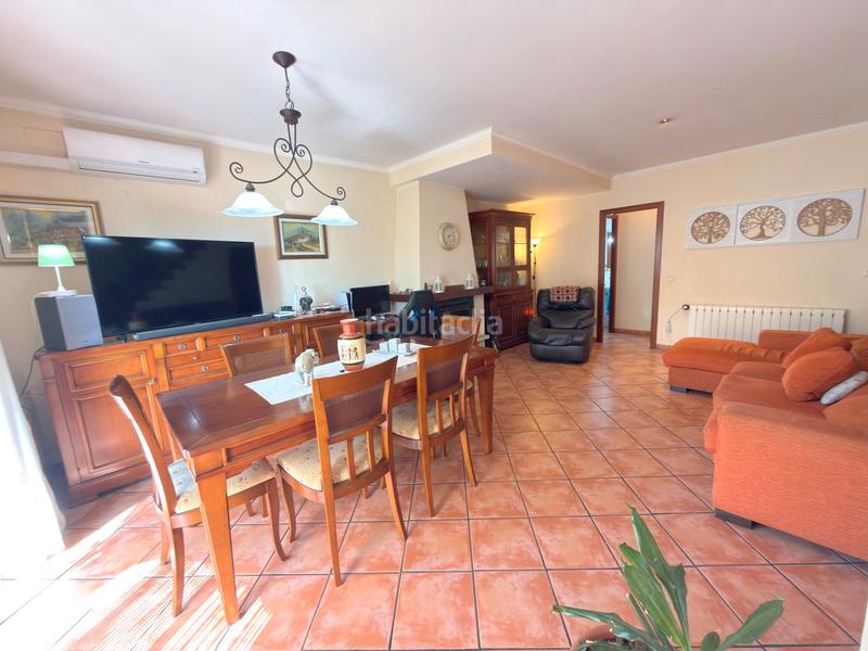 Foto 0fad8c1e-65d0-4c1c-8d85-9684d827a4ab. Towny house with fireplace heating parking in Els Masos - Els Garrofers Coma-ruga