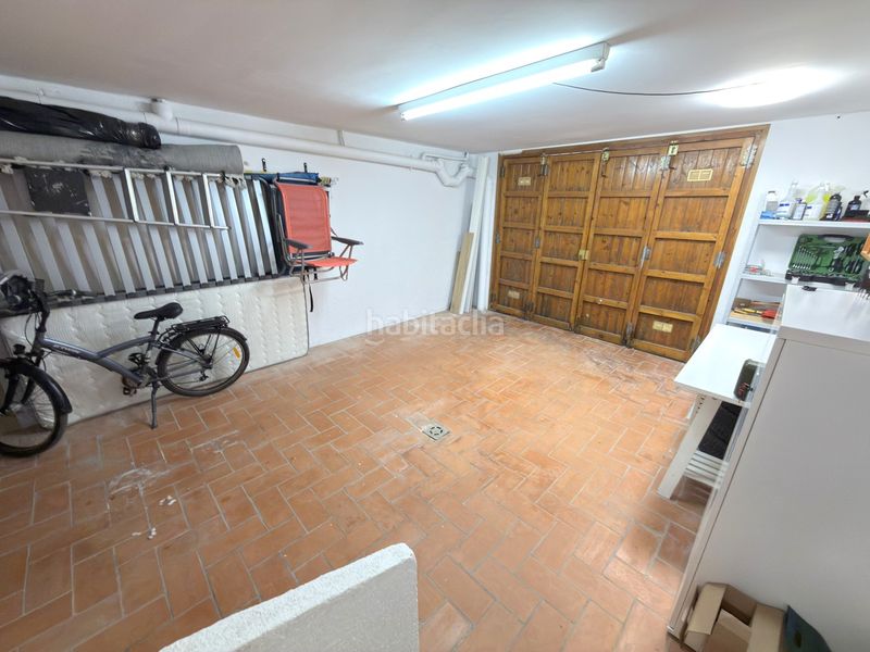 Foto b6067c40-5ff0-4cc1-bc15-6bc5d25e3af5. Casa adossada amb xemeneia aparcament a Can Toni Cunit