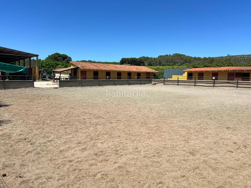 Foto c0d15799-55eb-4f9c-bdb9-1ada0c5e6ac0. Finca rústica a Bonastre
