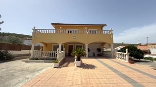 Chalet à Mas Borràs-Coto del Rey. Vivir en la montaña sin renunciar a la cercanía del mar¡