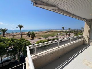 Apartament  Carrer del loira. Para los amantes del mar¡