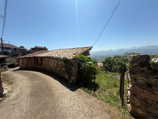 Haus en Parres. Casa pueblo en venta en cofio.