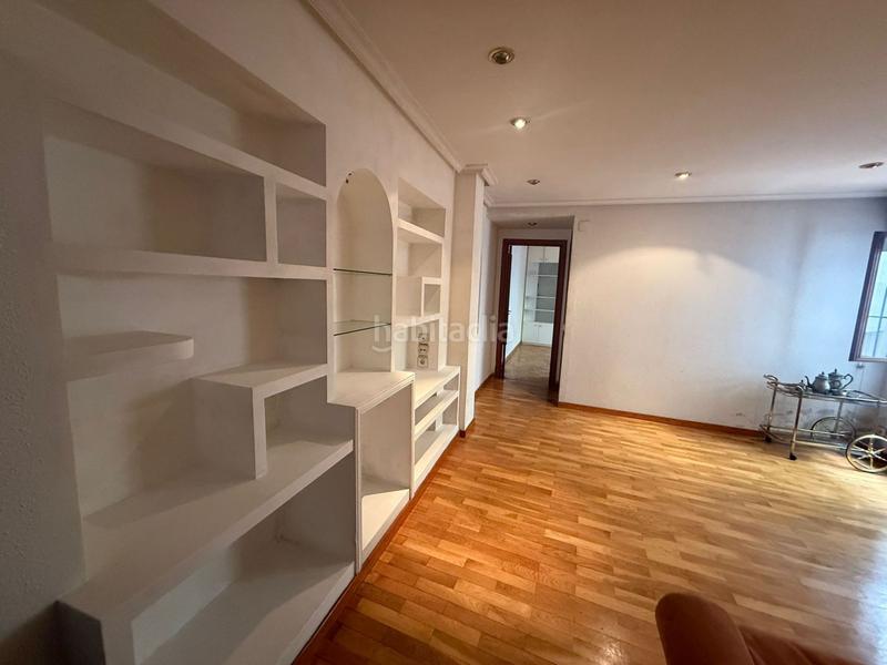 Foto ad3ceeed-3308-470d-b5d4-b757aa8ba4d2. Flat with heating in Centro Gijón