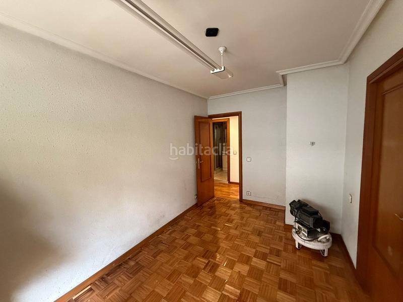 Foto bf9dad21-4cb3-4a68-b128-dd2b9c0d9568. Flat with heating in Centro Gijón