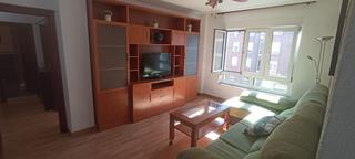 Etagenwohnung en La Calzada. Piso en venta en la calzada, 3 dormitorios.