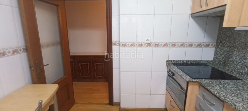 Foto 2110b9e1-f138-4b1d-abaa-8bd21c5bd634. Pis amb calefacció a El Natahoyo Gijón