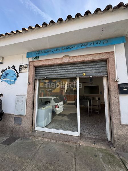 Foto c23bd01c-3820-418b-9054-e1e448749924. Geschäftsraum in calle camino de albadalejo 28 in Jerez de la Frontera