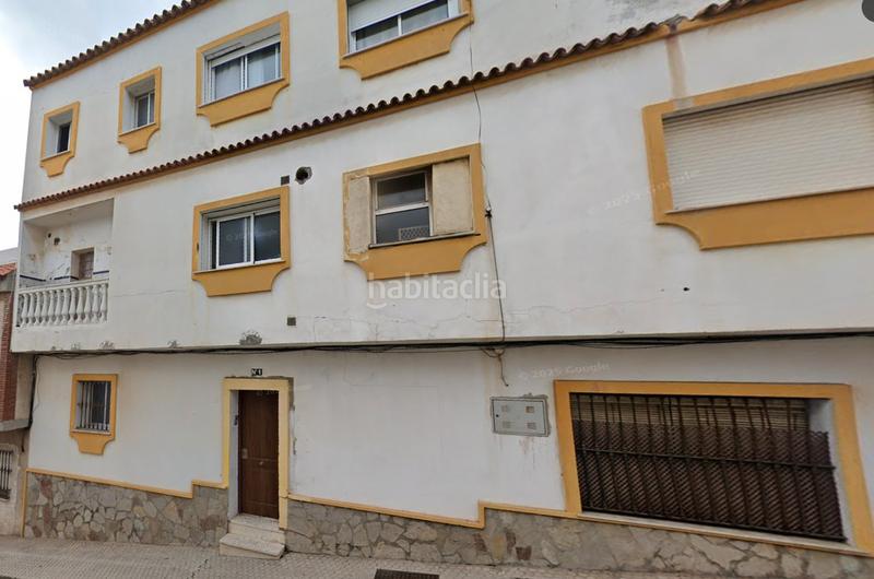 Foto 4f42881b-ba81-4a1b-9218-1c994ec7b477. Casa en calle grazalema 6 casa en venta en calle grazalema en Algeciras