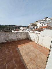 Maison jumelée à Calle el gastor 32. Chalet adosado en venta en calle el gastor