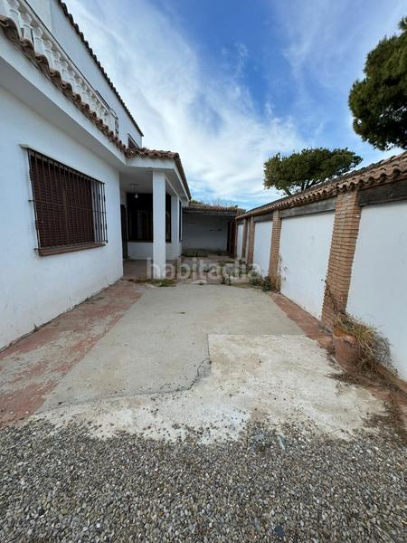 Foto d512f059-646a-4587-8976-73378b288473. Chalet en calle el pinar 837 chalet a la venta pinar en Chipiona