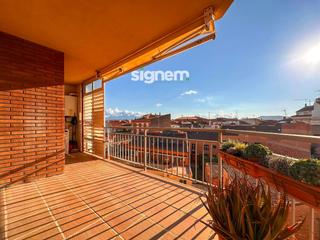 Duplex  Alcalde armengou. Exclusivo dúplex de 247 m2 situado a 5 minutos del centro de man
