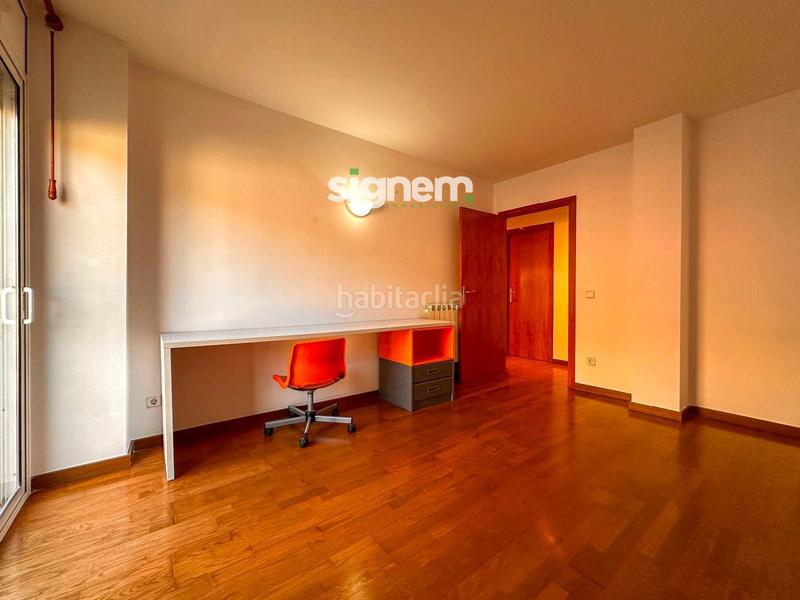 Foto 02dd7cab-3d16-4990-9f0b-e8e82b36fb57. Dúplex amb calefacció aparcament a Poble Nou Manresa