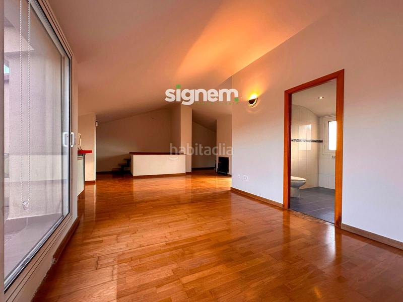 Foto 17bd7b1b-9077-4ffd-8e0c-812735e74068. Dúplex amb calefacció aparcament a Poble Nou Manresa