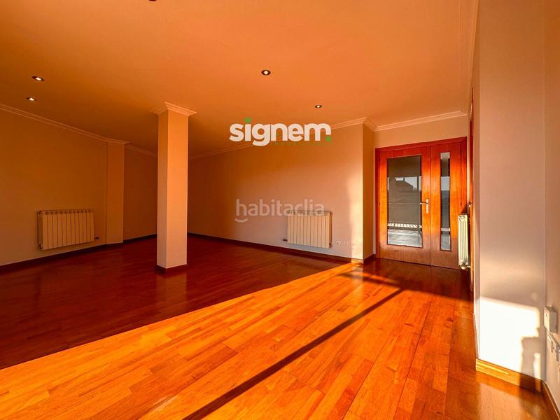 Foto 3855985c-1346-4fee-a334-464d2dca0d21. Dúplex amb calefacció aparcament a Poble Nou Manresa