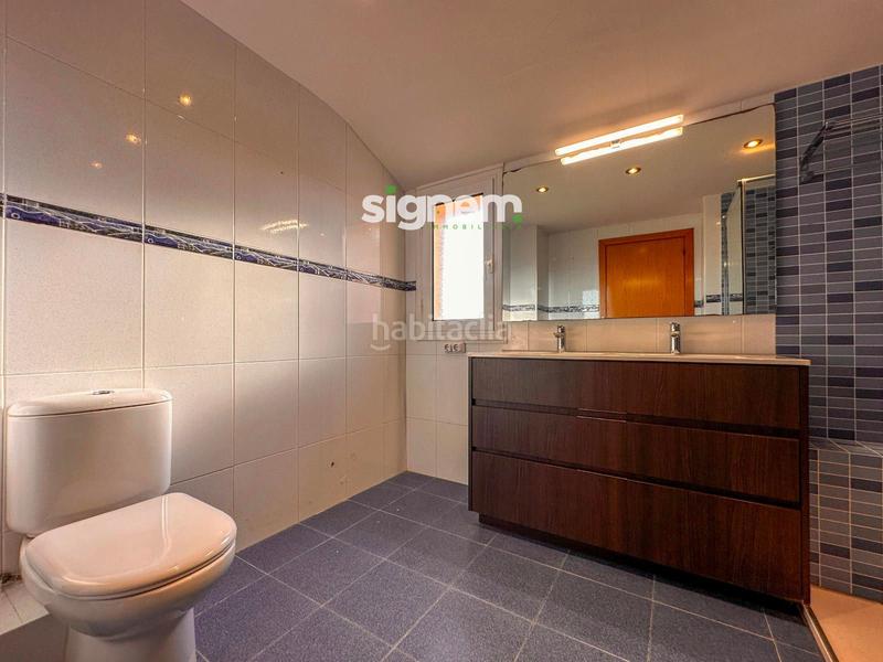 Foto 58b19479-8dda-44f7-9004-81b12f269e8a. Dúplex amb calefacció aparcament a Poble Nou Manresa