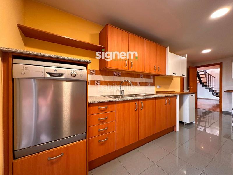 Foto 6e3fef4e-ea89-4720-9b33-62e9c2d940de. Dúplex amb calefacció aparcament a Poble Nou Manresa