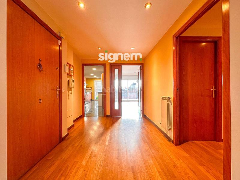 Foto 71ea5a7b-ee2b-4690-9c2d-45f7cc0cfc61. Dúplex amb calefacció aparcament a Poble Nou Manresa