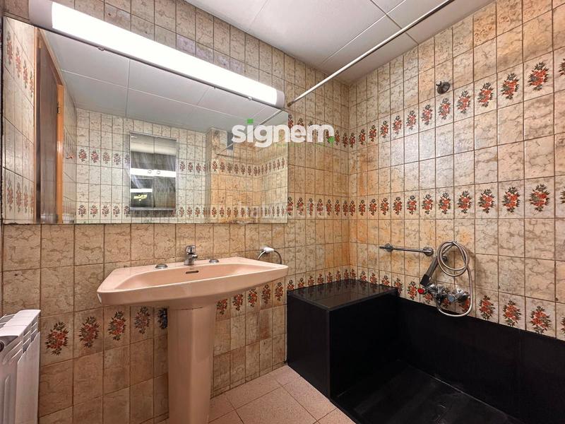 Foto c0ae20cf-9cf8-4569-9c63-d133ea059123. Pis amb calefacció a Plaça Catalunya Manresa