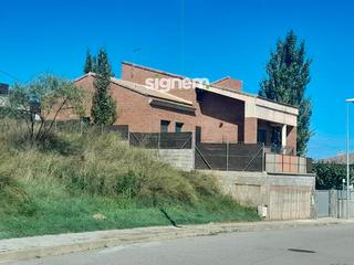 Xalet  Major. Espacio y  potencial ilimitado casa de 277 m con jardn y garaje