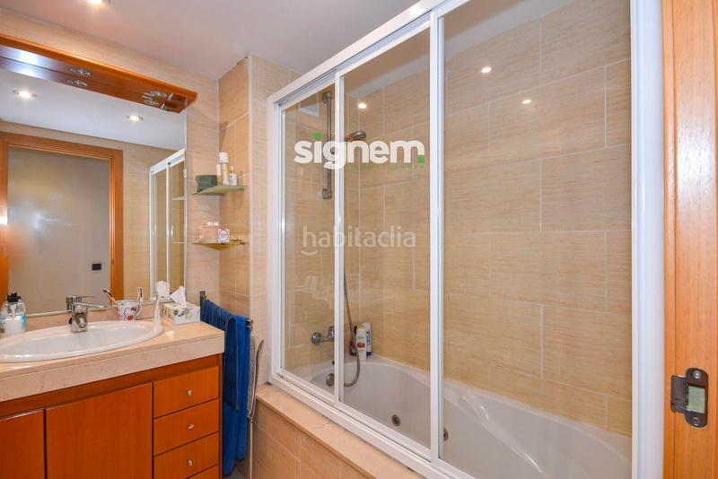 Foto 4987b30b-a449-444f-8464-6bda4f8e0c34. Pis amb calefacció aparcament a bases de Manresa - carretera de santpedor Manresa