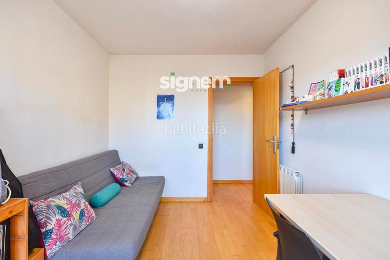 Foto 70d5896b-2862-409c-96b5-13149484e8ea. Pis amb calefacció aparcament a bases de Manresa - carretera de santpedor Manresa