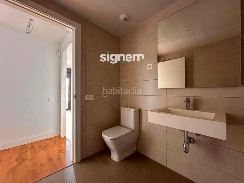 Foto 1197be4d-e794-46ea-8ba9-ac35d70657fc. Flat in concordia 63 in bases de Manresa - carretera de santpedor Manresa