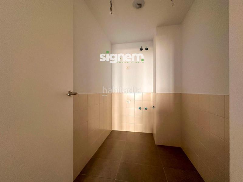 Foto 4dc0a8ee-0009-4a69-bceb-8880e50d055e. Flat in concordia 63 in bases de Manresa - carretera de santpedor Manresa