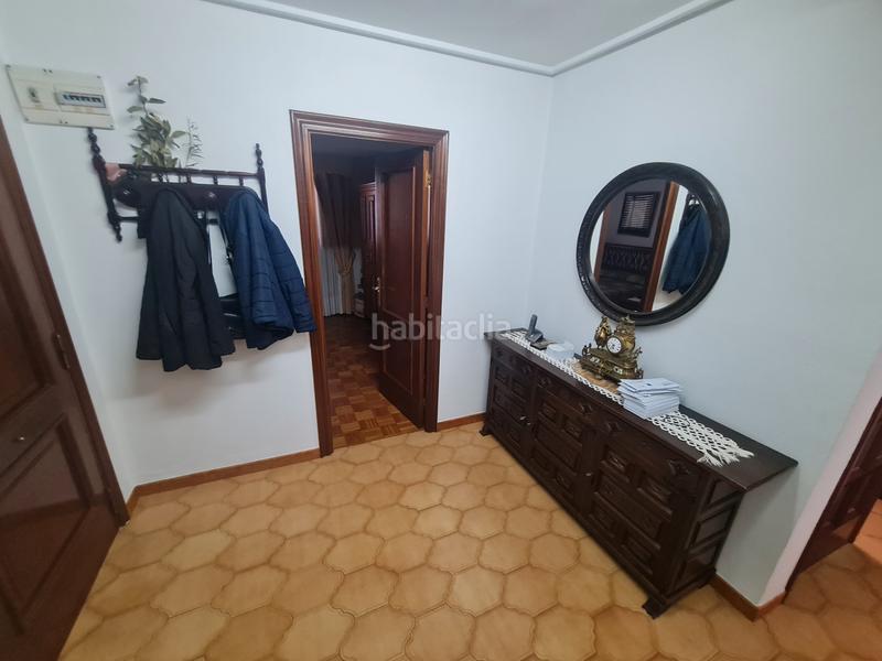 Foto 35b4808f-4407-4918-b7ff-f723f3f78087. Alquiler casa adosada unifamiliar, ideal para empleado del sergas. en Ourense