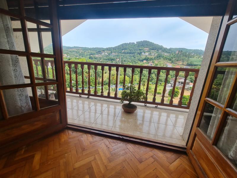 Foto 095ede30-97c3-4ce5-ad1d-a75d0d3c42e9. Chalet en borraxeiras 3 vivienda en mende en As Lagoas Ourense